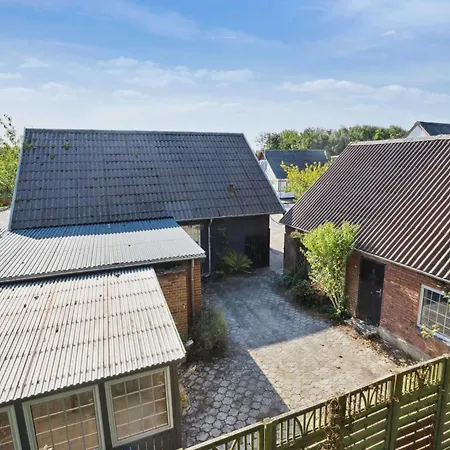 With Three Bedrooms Casa vacanze Vemb